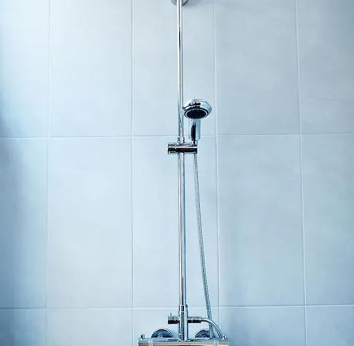 Zentrales & Modernes City-apartment - Free Parking & Bikes Appartement